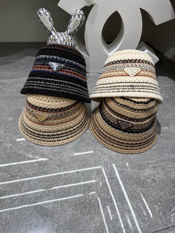 Prada hat dx58